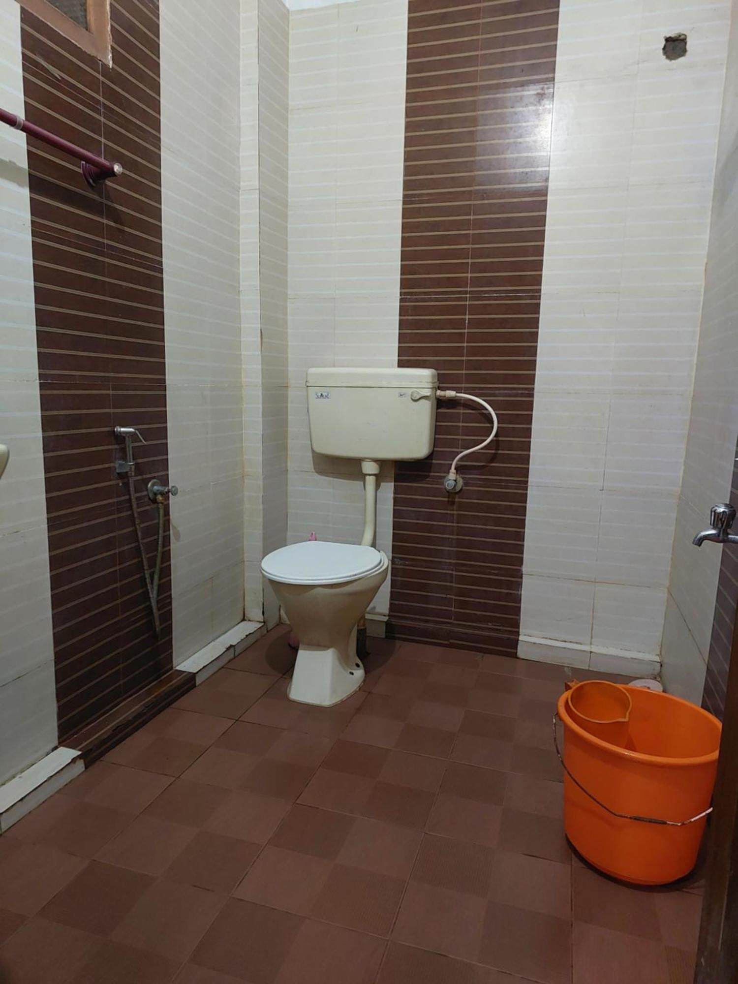 Adhithya Apartments Guruvāyūr Esterno foto