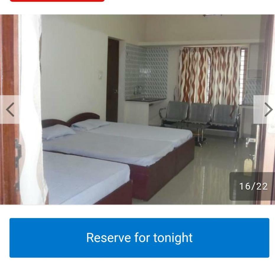 Adhithya Apartments Guruvāyūr Esterno foto